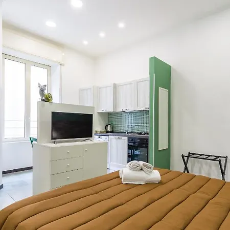 Gelso Complex And Flat By Napoliapartments Apartament *