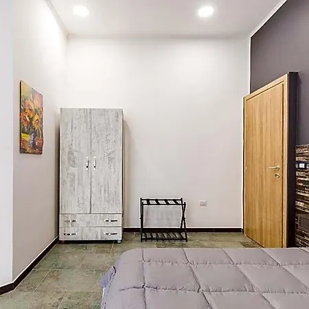 Appartement Gelso Complex And Flat By Napoliapartments