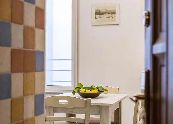 Apartamento Gelso Complex And Flat By Napoliapartments *