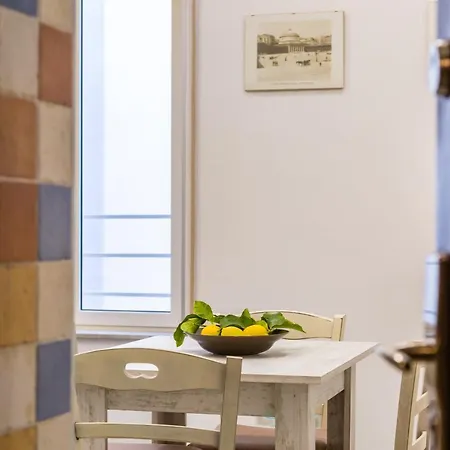 Apartamento Gelso Complex And Flat By Napoliapartments *
