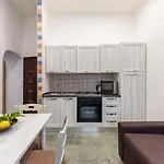 Gelso Complex And Flat By Napoliapartments